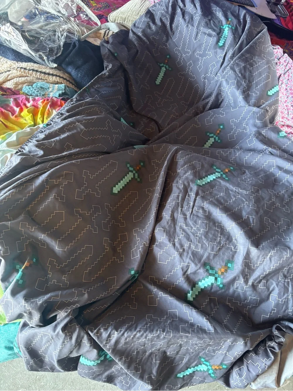 Gray Minecraft Pixel twin comforter set  reversible